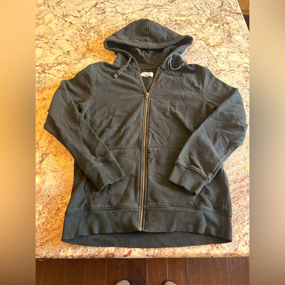 Super Nice Blank Black Zip-up
Size:M